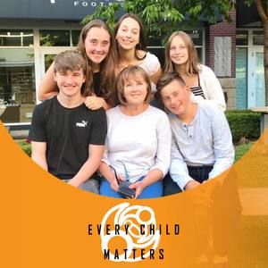 Meet your Posher, Lori